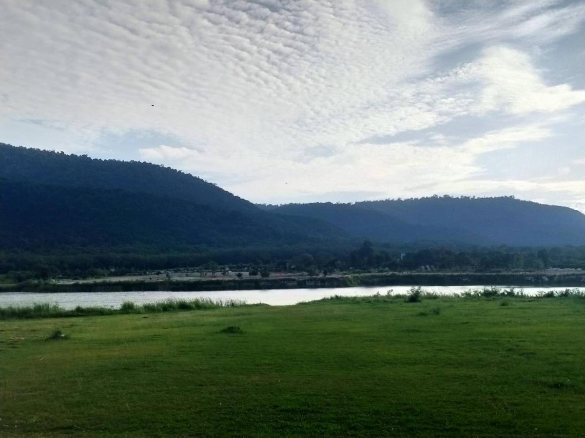 Samerdrow Khao Yai Mu Si Esterno foto