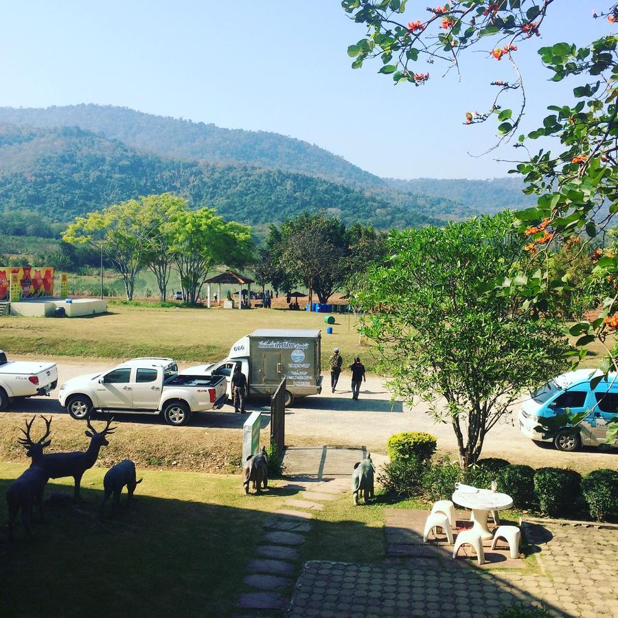 Samerdrow Khao Yai Mu Si Esterno foto