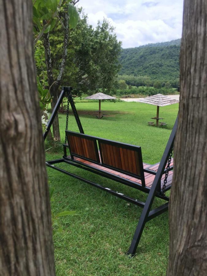 Samerdrow Khao Yai Mu Si Esterno foto
