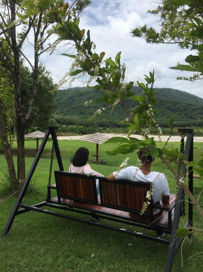 Samerdrow Khao Yai Mu Si Esterno foto